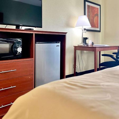 Quality Inn & Suites Wisconsin Dells Downtown - Waterparks Area Zewnętrze zdjęcie
