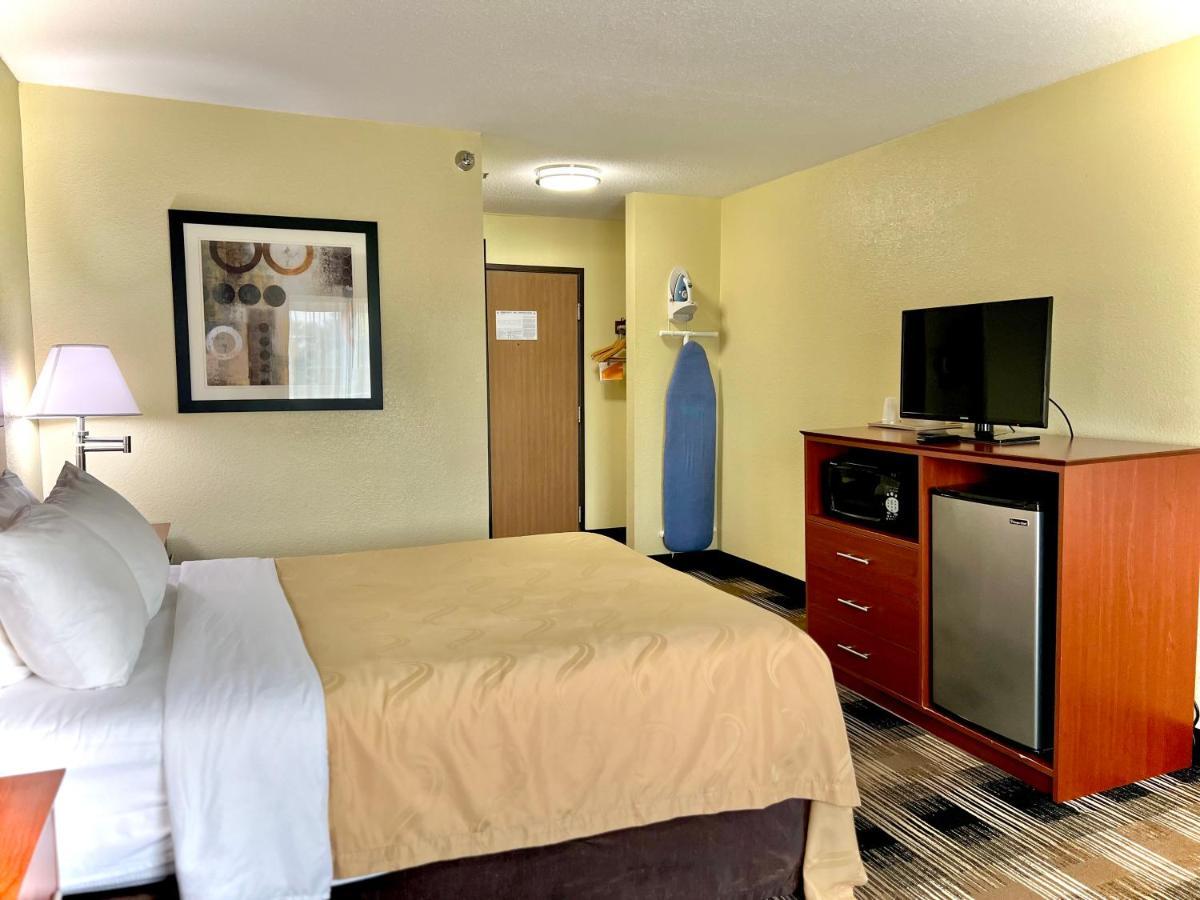 Quality Inn & Suites Wisconsin Dells Downtown - Waterparks Area Zewnętrze zdjęcie