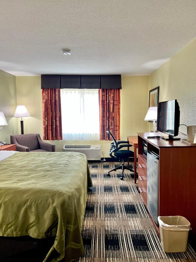Quality Inn & Suites Wisconsin Dells Downtown - Waterparks Area Zewnętrze zdjęcie