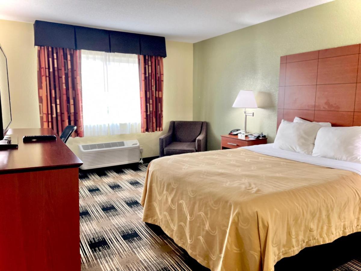 Quality Inn & Suites Wisconsin Dells Downtown - Waterparks Area Zewnętrze zdjęcie