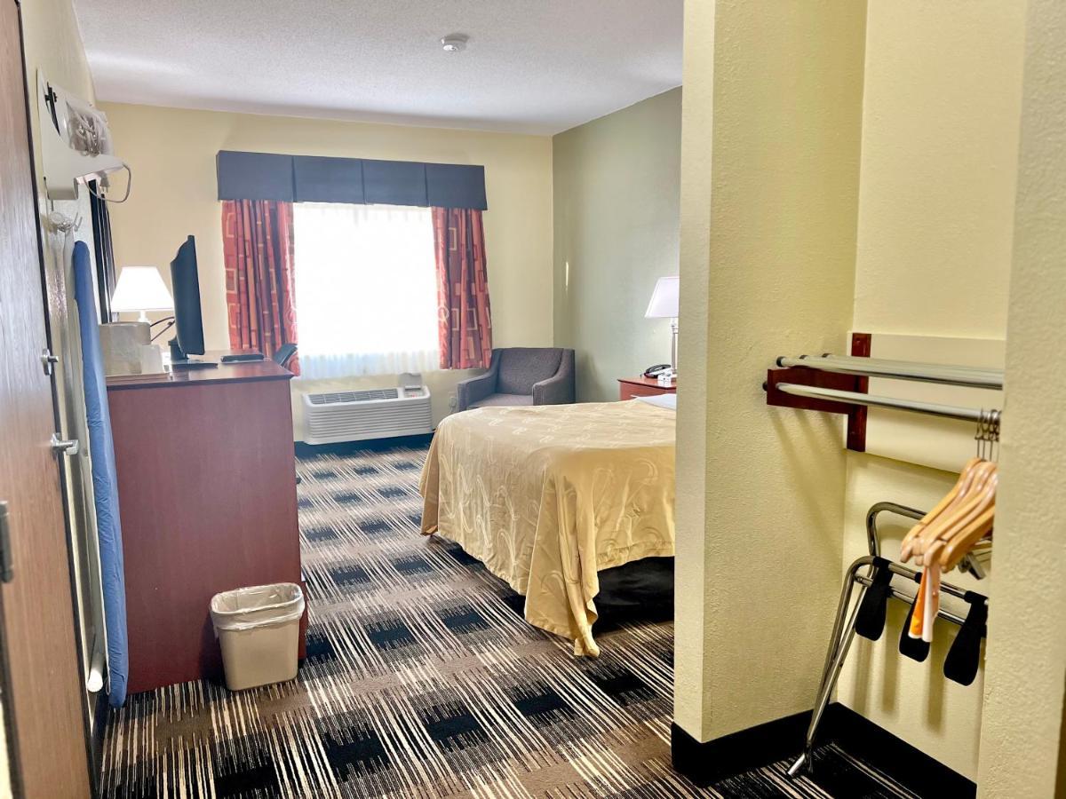 Quality Inn & Suites Wisconsin Dells Downtown - Waterparks Area Zewnętrze zdjęcie