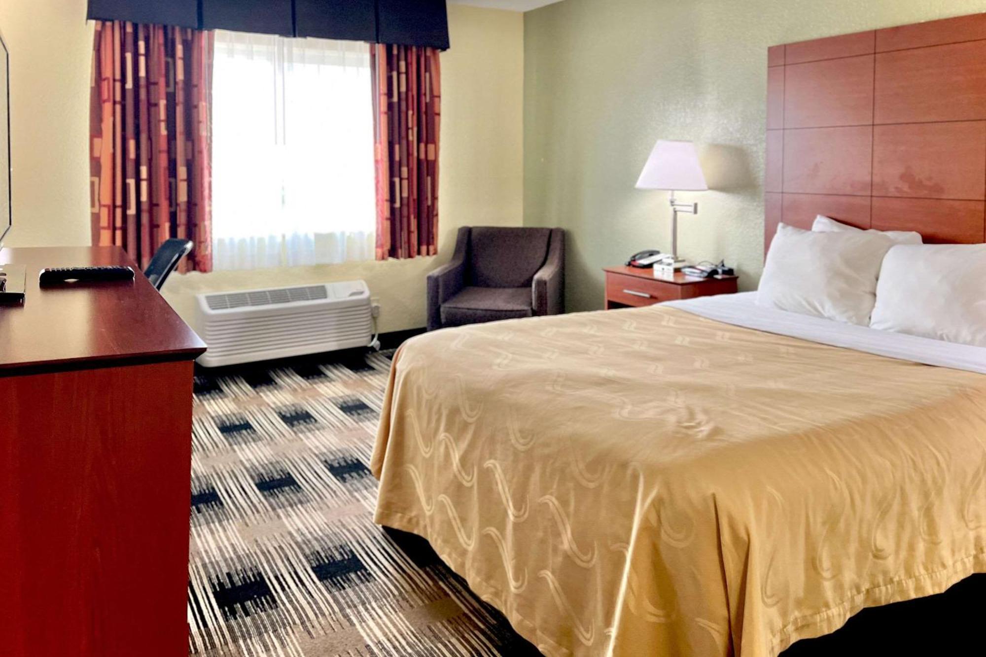 Quality Inn & Suites Wisconsin Dells Downtown - Waterparks Area Zewnętrze zdjęcie