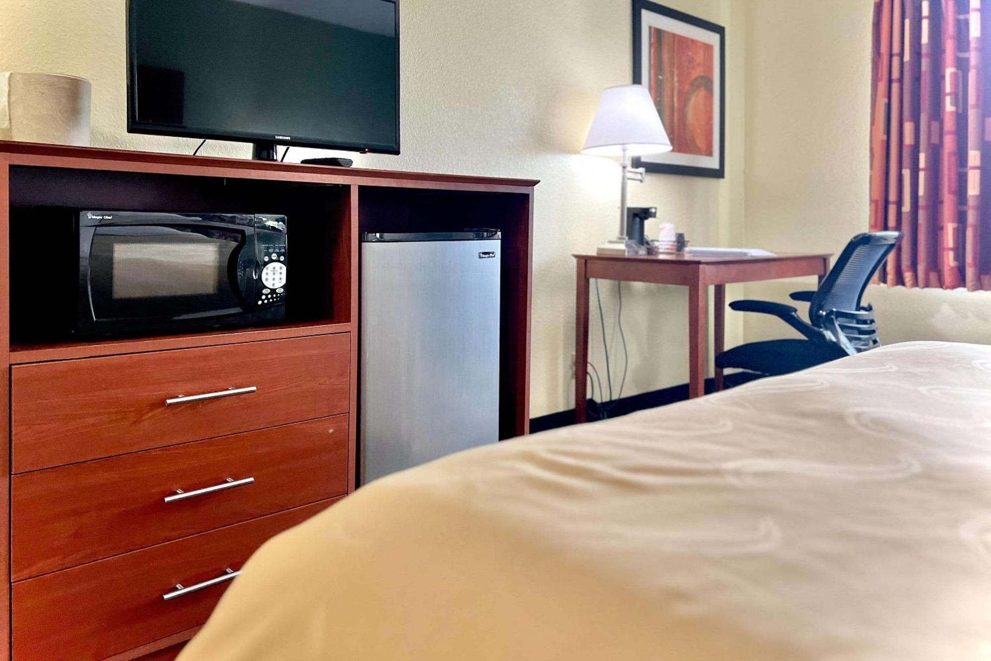 Quality Inn & Suites Wisconsin Dells Downtown - Waterparks Area Zewnętrze zdjęcie