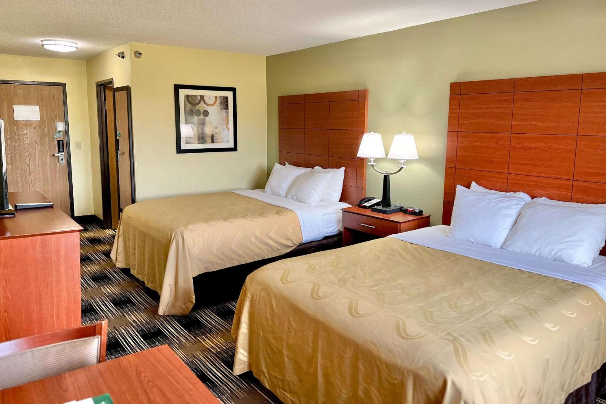 Quality Inn & Suites Wisconsin Dells Downtown - Waterparks Area Zewnętrze zdjęcie