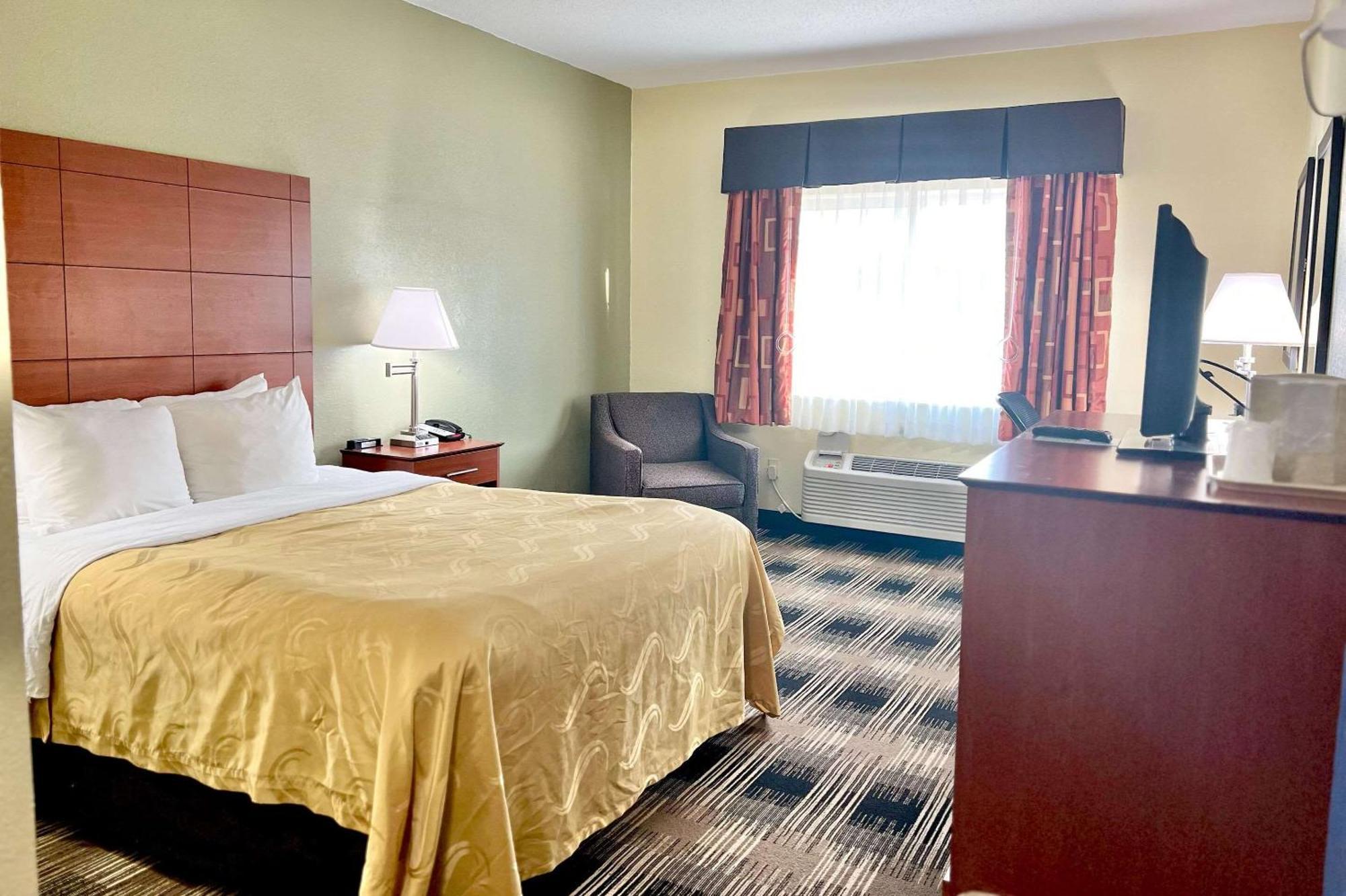 Quality Inn & Suites Wisconsin Dells Downtown - Waterparks Area Zewnętrze zdjęcie