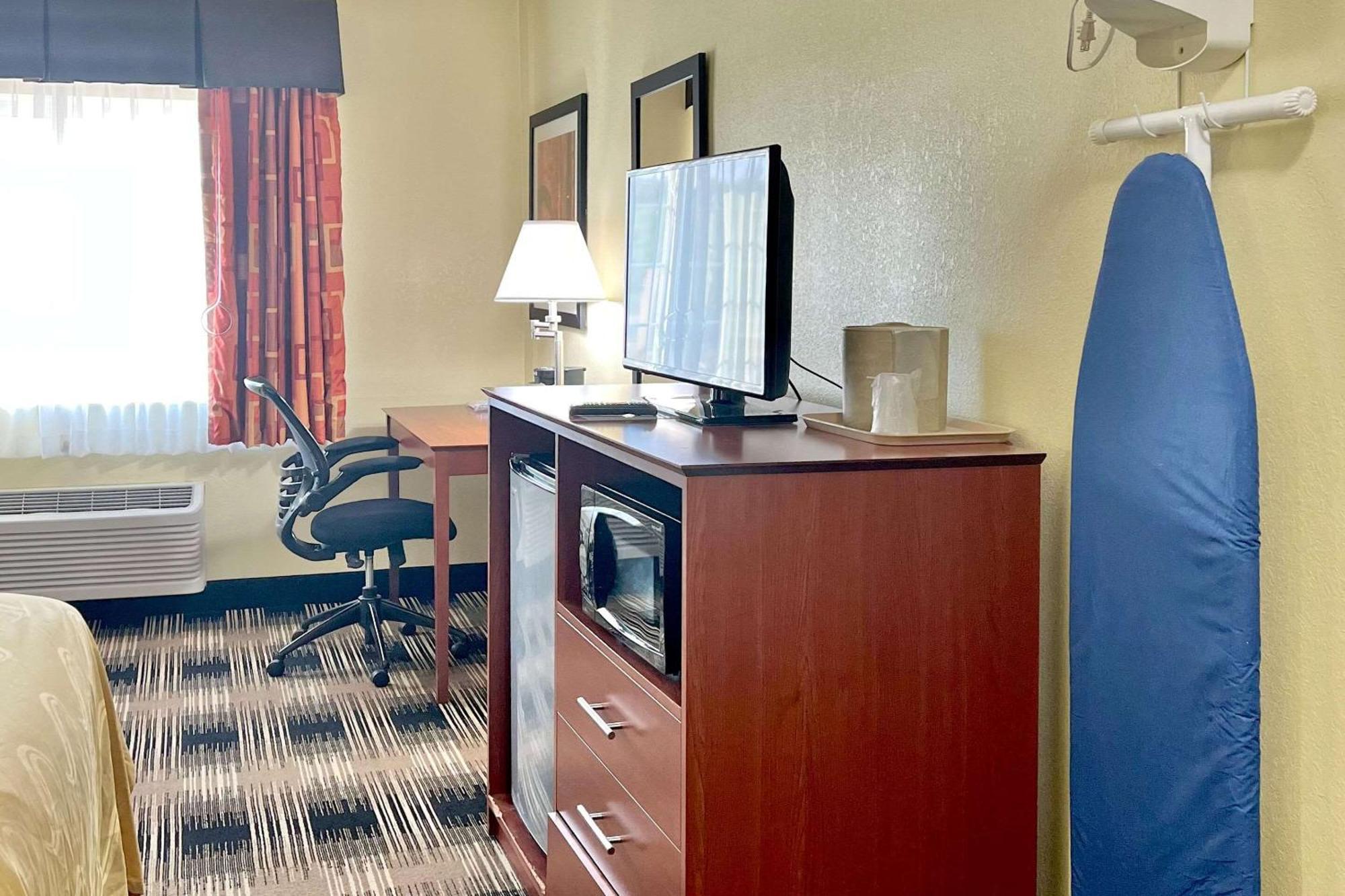 Quality Inn & Suites Wisconsin Dells Downtown - Waterparks Area Zewnętrze zdjęcie
