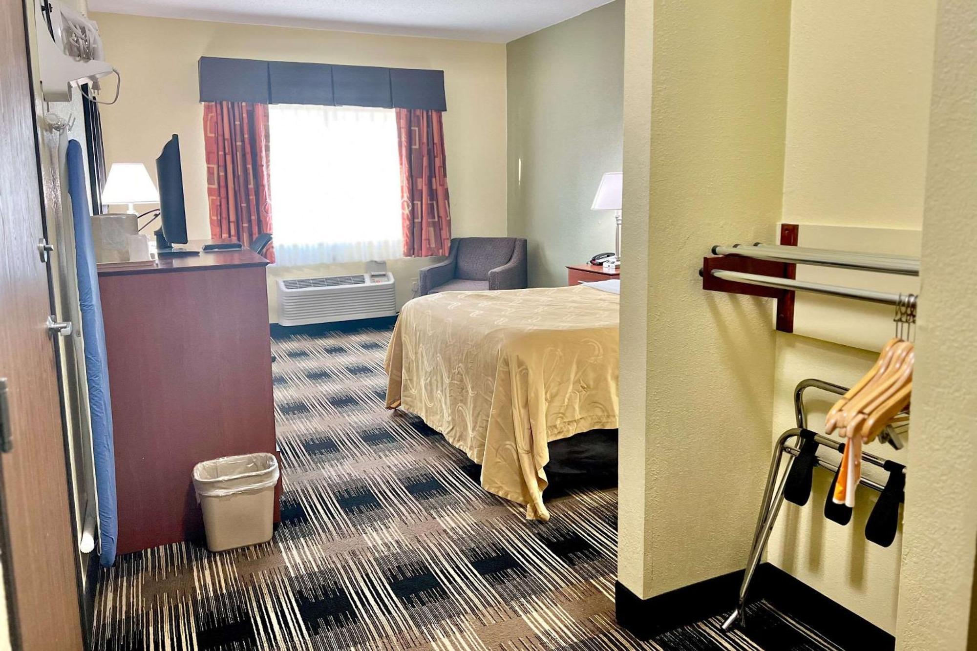 Quality Inn & Suites Wisconsin Dells Downtown - Waterparks Area Zewnętrze zdjęcie