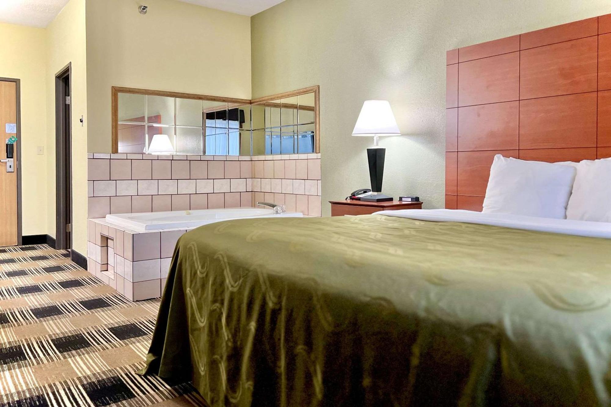 Quality Inn & Suites Wisconsin Dells Downtown - Waterparks Area Zewnętrze zdjęcie