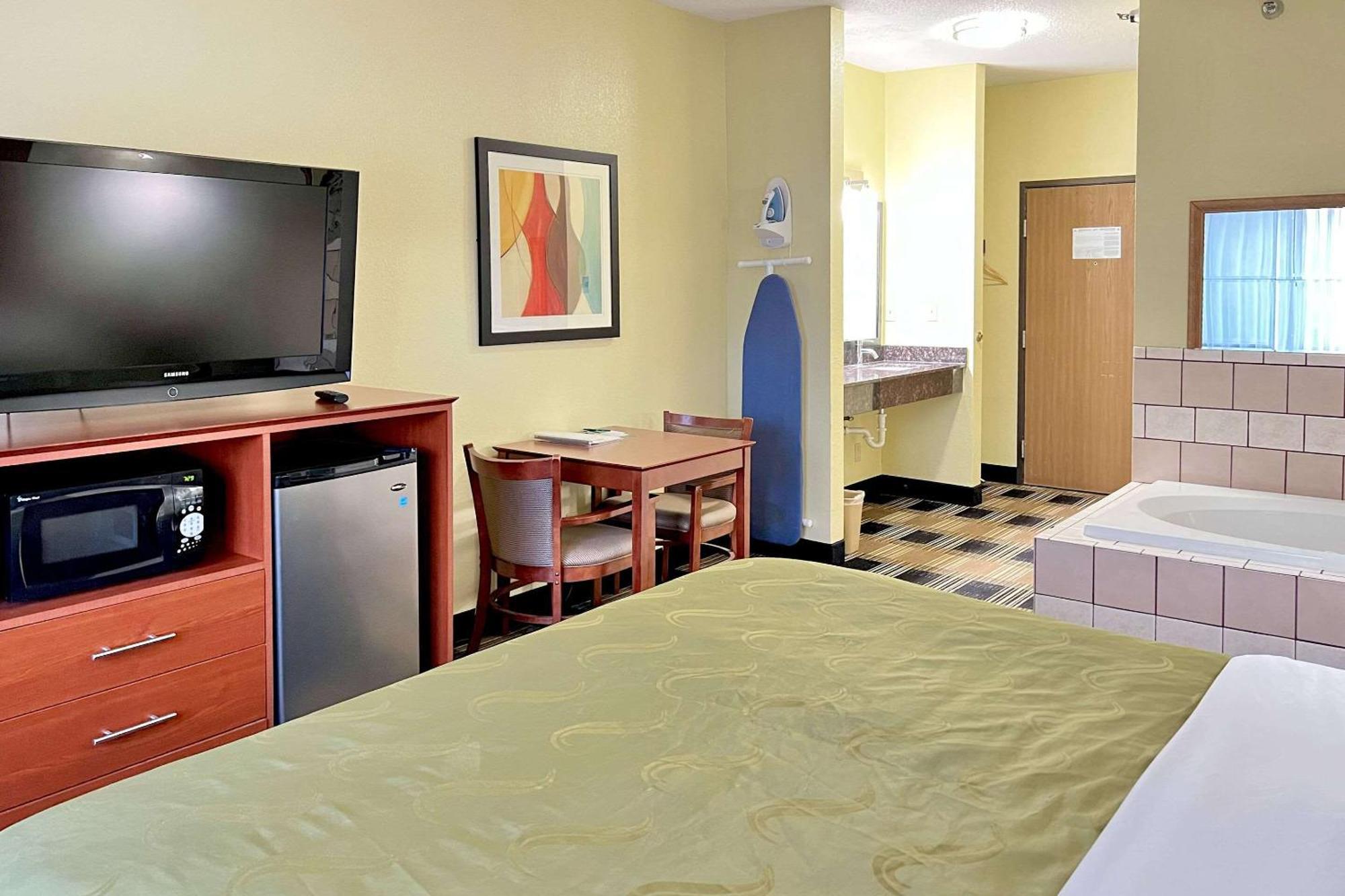 Quality Inn & Suites Wisconsin Dells Downtown - Waterparks Area Zewnętrze zdjęcie